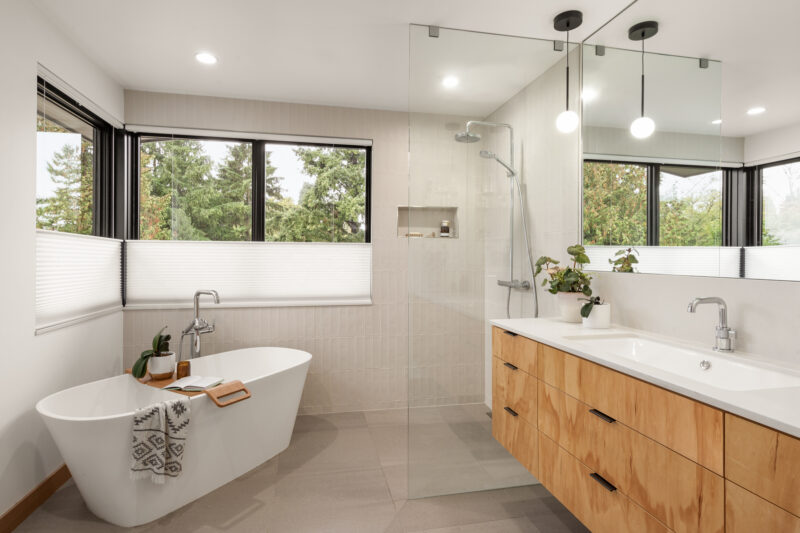 Crescent_Porchlight_2601_webNEW-27