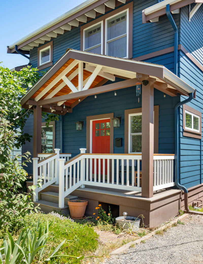Crescent_Porchlight_BlairClark_web-10