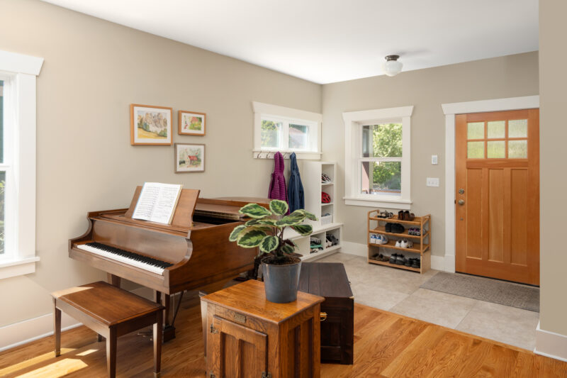 Crescent_Porchlight_BlairClark_web-9
