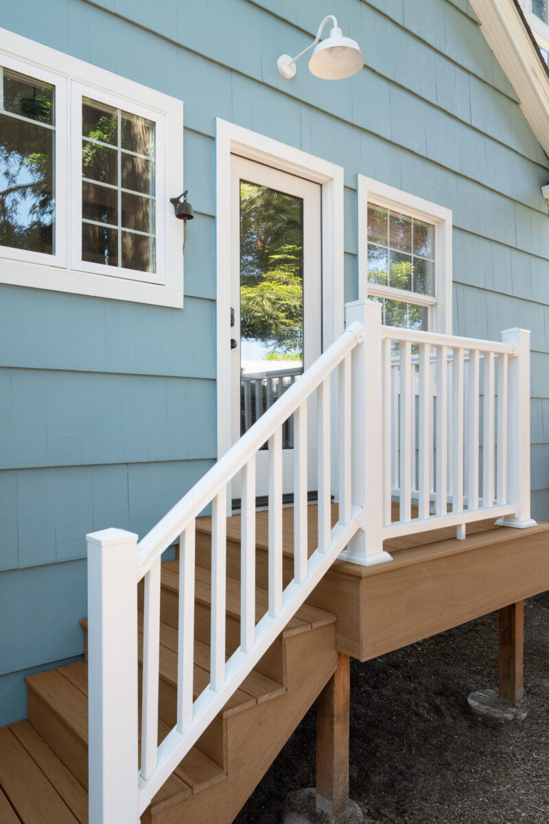 Crescent_Porchlight_Kemp_web-13