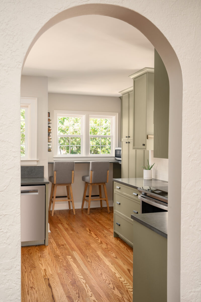 Crescent_Porchlight_Kemp_web-9