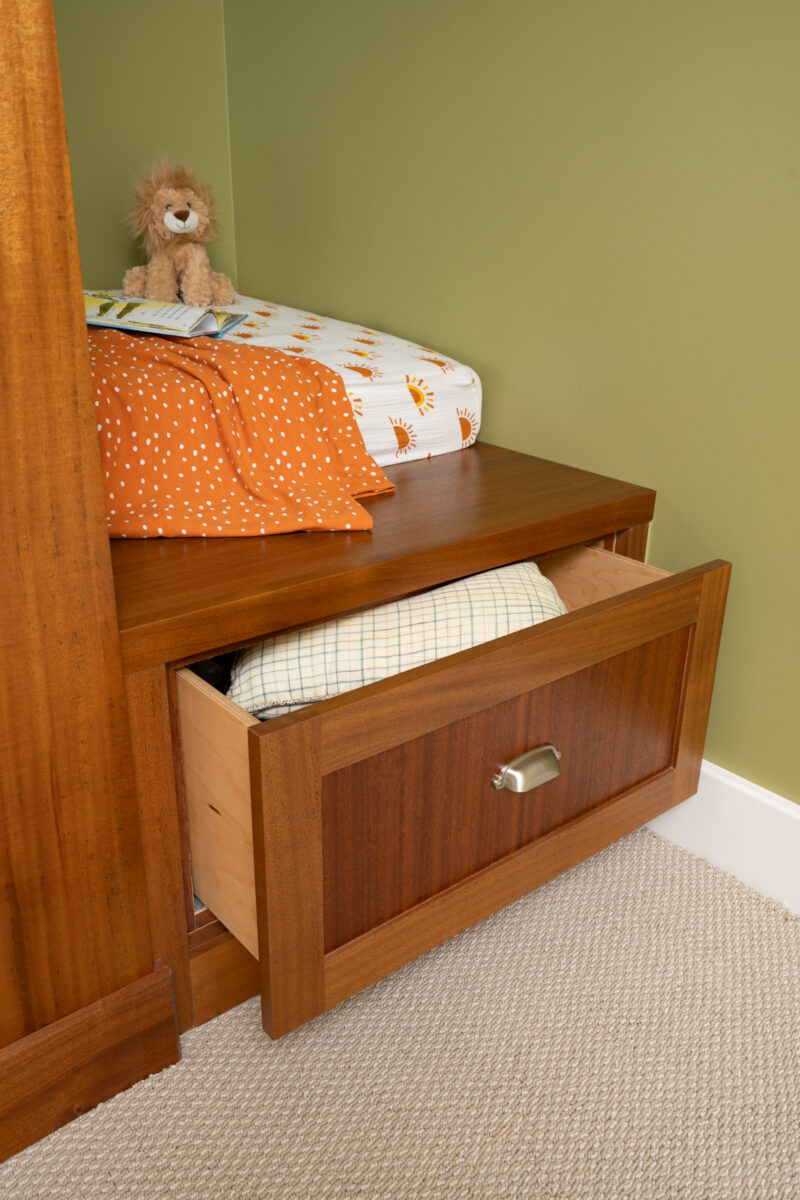 Crescent_Porchlight_Kendall_web-12