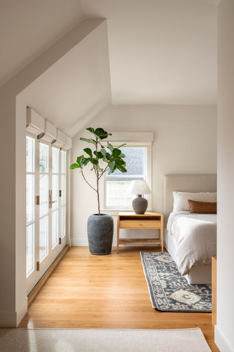 Crescent_Porchlight_Kinsman2025_web-12