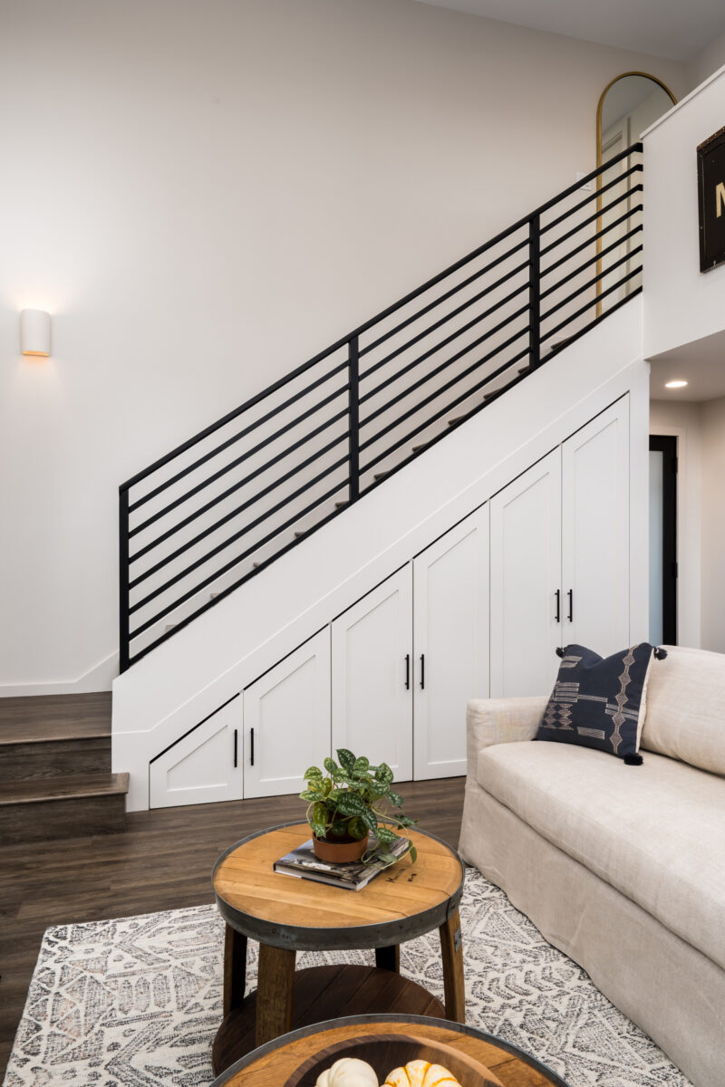 Crescent_Porchlight_Kinsman_web-8