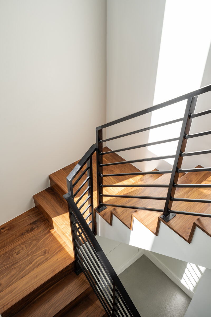 Crescent_Porchlight_Rawat_web-4