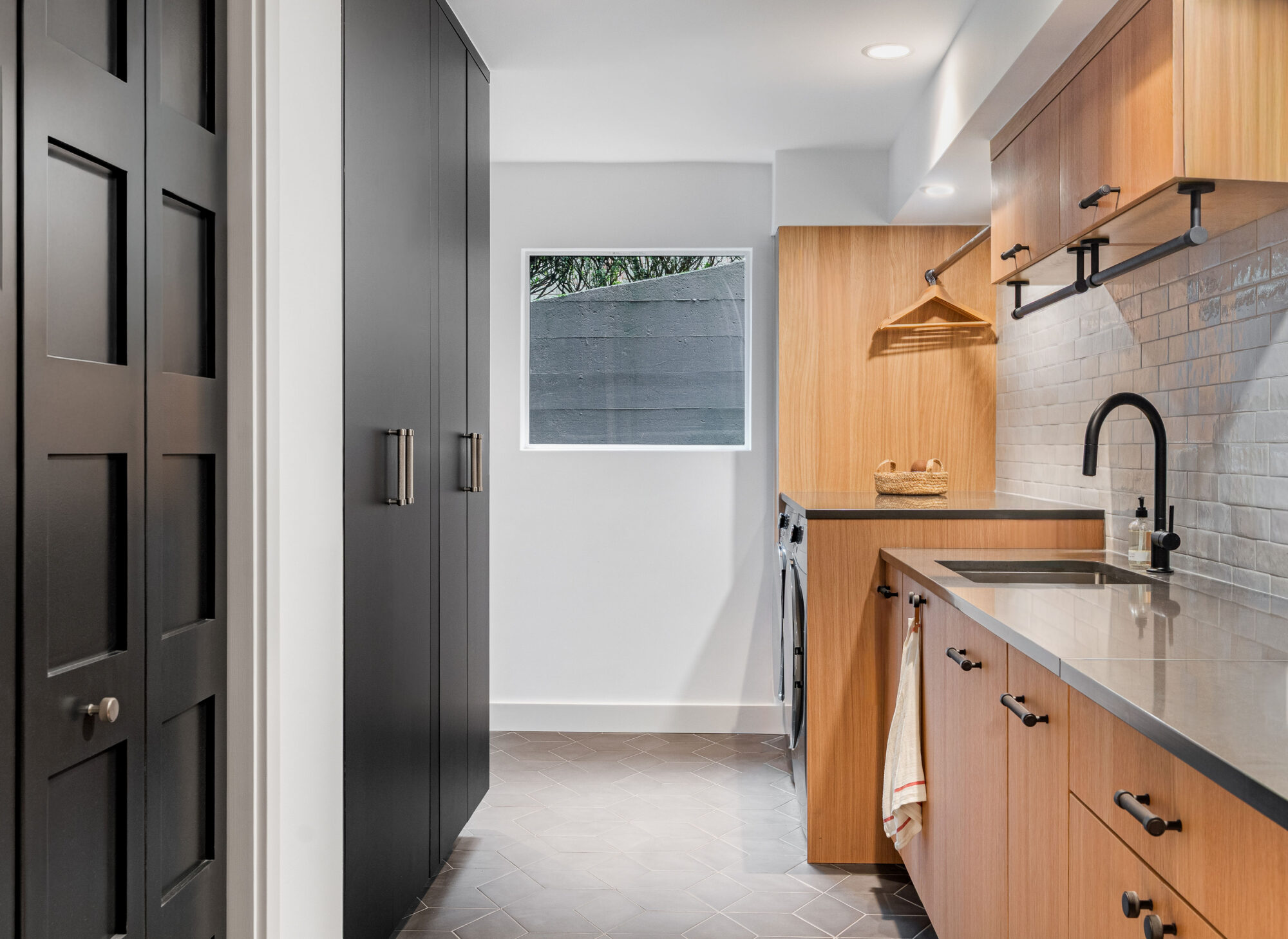 Modern Laundry Room